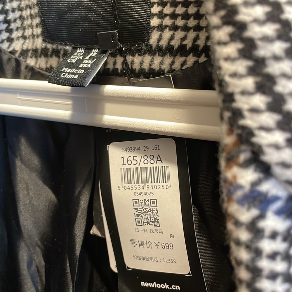New Look Women's Gray Plaid Coat - Picture 7 of 9